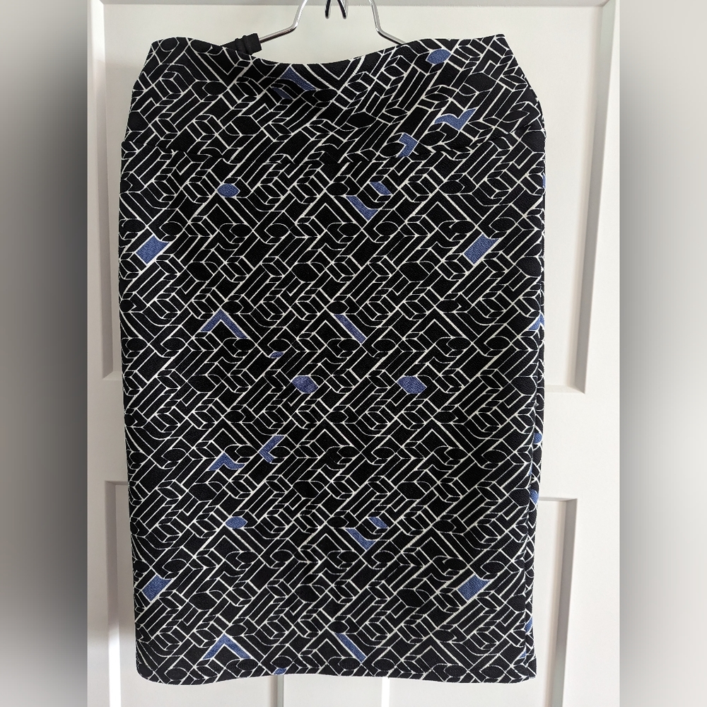 LuLaRoe Cassie pencil skirt